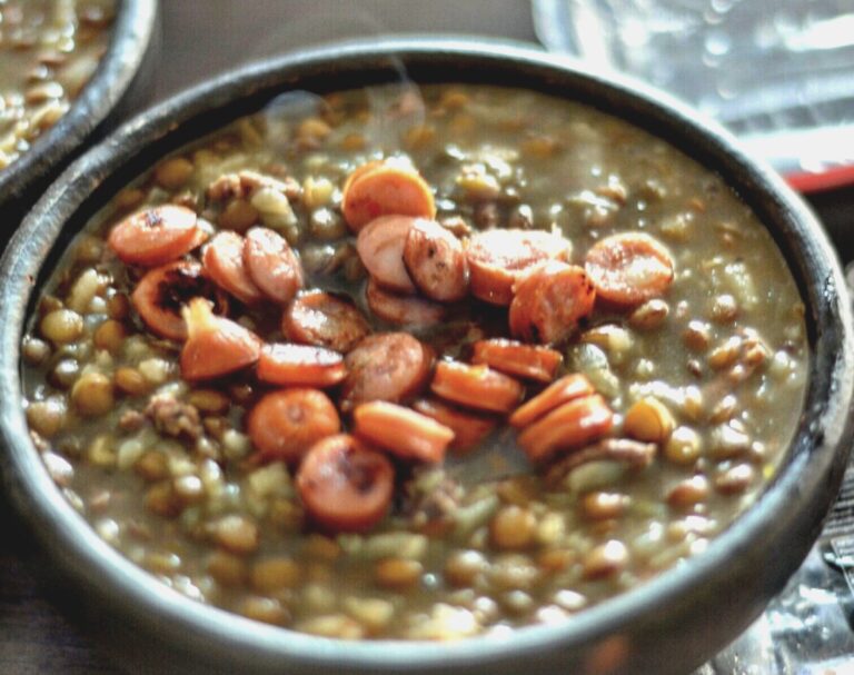 Cuántas calorías tiene un plato de lentejas completo